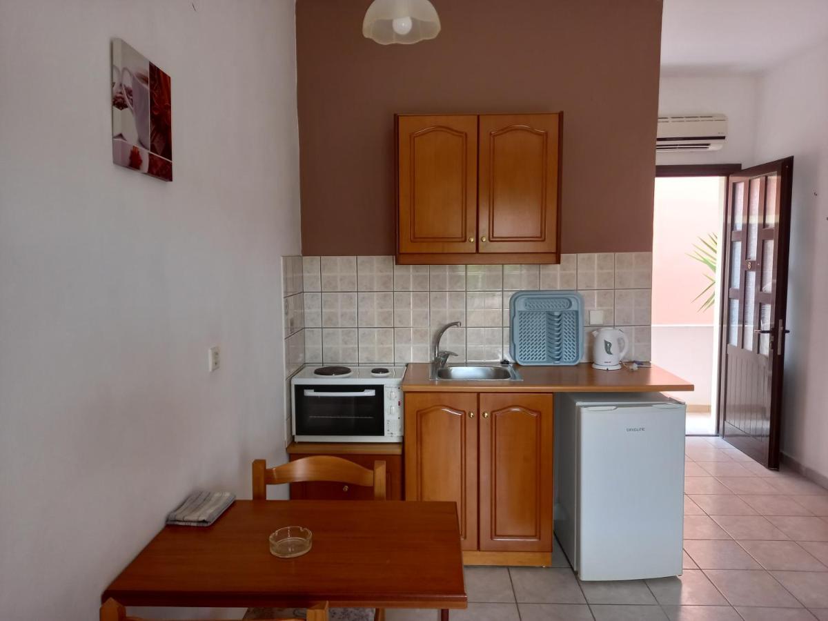 Kostas Apartments シダリオン エクステリア 写真